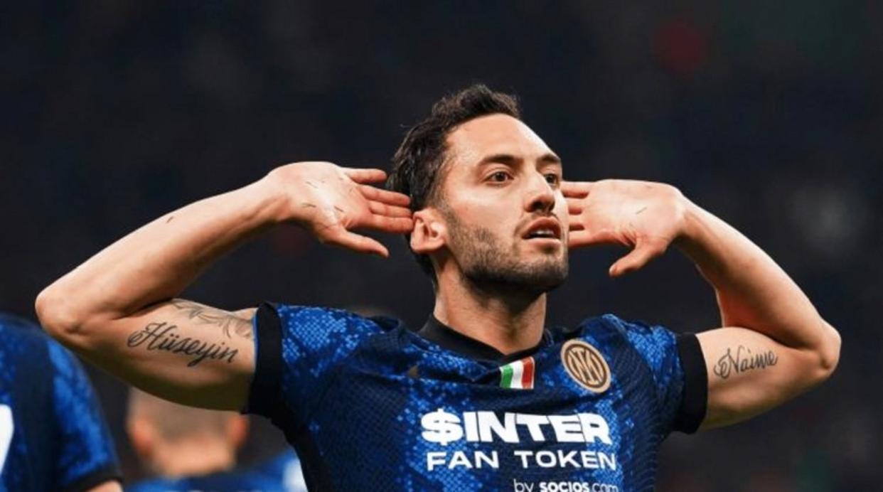 新时时彩-阿贾克斯在客场大胜，保持领先优势