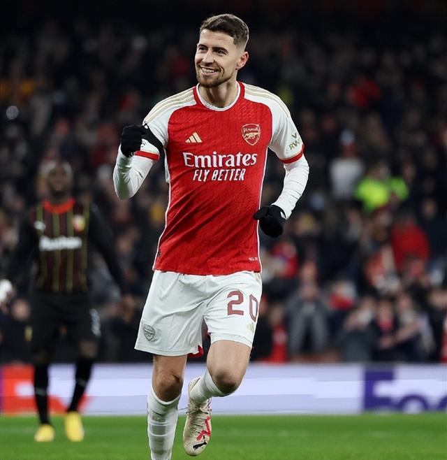 瑞士客场大胜拉脱维亚，小组头名实现可能的简单介绍