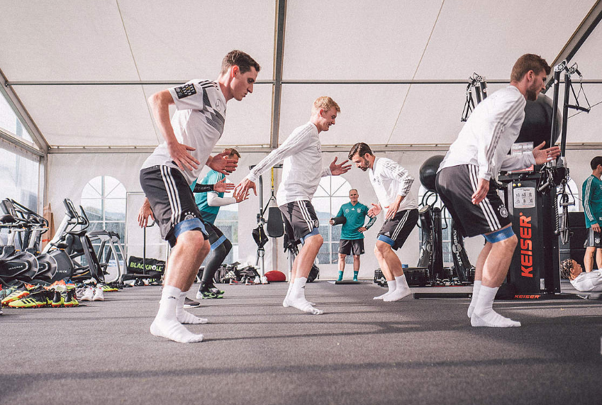 时时彩开奖直播-俄罗斯队晋级小组第一,备战淘汰赛是哪一集