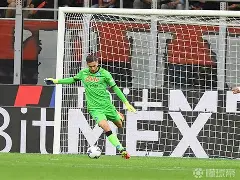 亚特兰大客场击败对手紧逼冠军位置