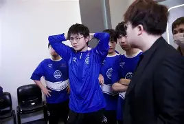 广西男篮换帅,新主帅提出重整计划视频 广西男篮换帅,新主帅提出重整计划视频
