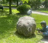 包含里昂逼平雷恩，双方战术对抗激烈的词条